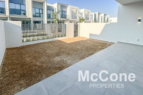 Townhouse de 3 dormitorios en The Valley, UAE No. 74950 20