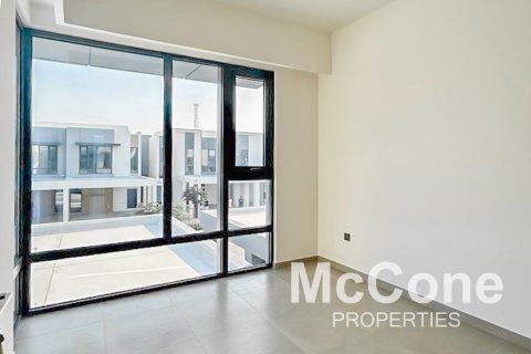 Townhouse de 3 dormitorios en The Valley, UAE No. 74950 12