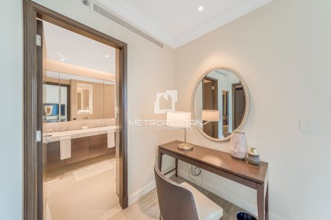 Apartment de 2 dormitorios en The Address Residence Fountain Views, UAE No. 76794 9