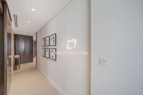 Apartment de 2 dormitorios en The Address Residence Fountain Views, UAE No. 76794 3