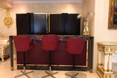 4 bedrooms Penthouse in Doha, Qatar No. 56934 11