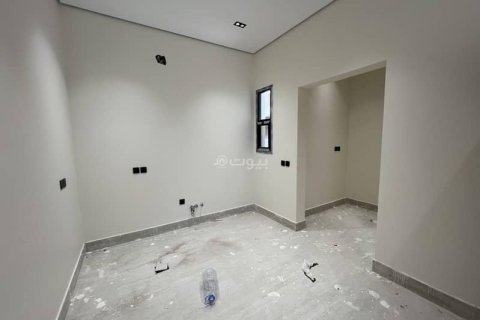 Квартира с 3 спальнями в Эр-Рияд, Саудовская Аравия №67413 4