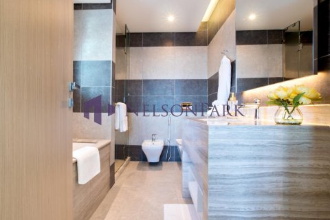 3 bedrooms Apartment in Doha, Qatar No. 58578 5