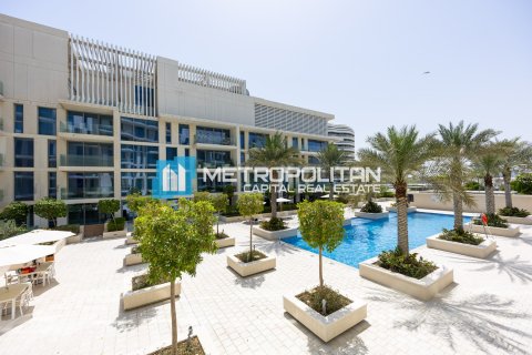 2 bedrooms Apartment on the Saadiyat Island, UAE No. 8250 1