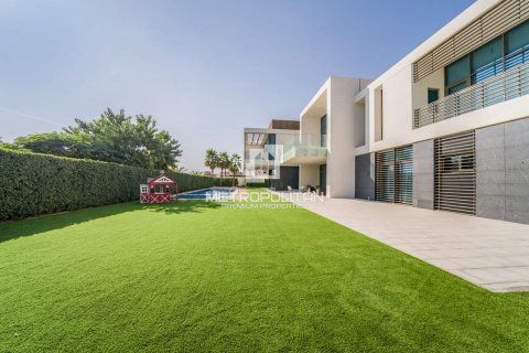 Villa de 8 dormitorios en District One, UAE No. 78823 20