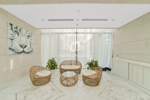Villa de 8 dormitorios en District One, UAE No. 78823 7