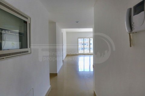 2 bedrooms Apartment in Al Reef, UAE No. 12385 9