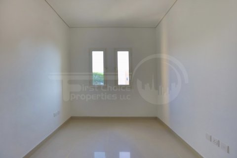 4 bedrooms Villa in Al Reef, UAE No. 12450 9