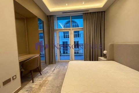 5 bedrooms Duplex in Doha, Qatar No. 57958 8