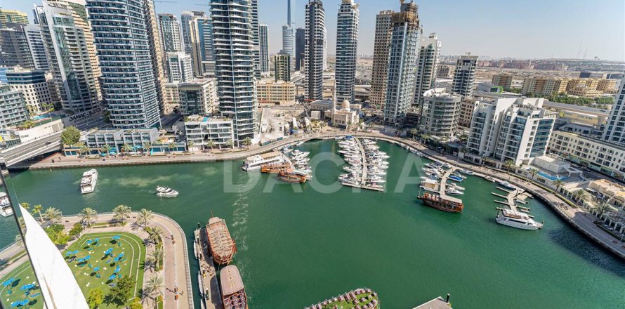 4 bedrooms Penthouse in Dubai Marina, UAE No. 25874