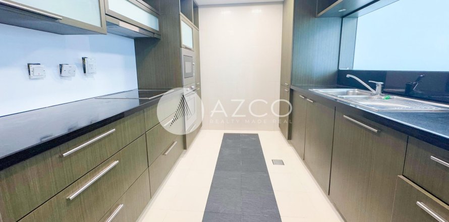 Appartement de 2 chambres à The Lofts, UAE No. 88440