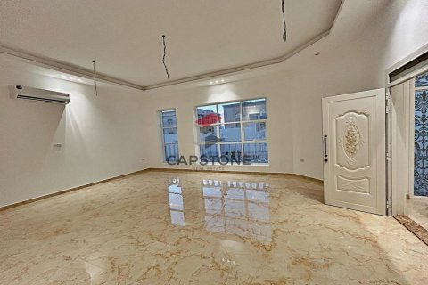 4 غرف نوم فيلا في Zakher, الإمارات العربية المتحدة رقم 86348 7