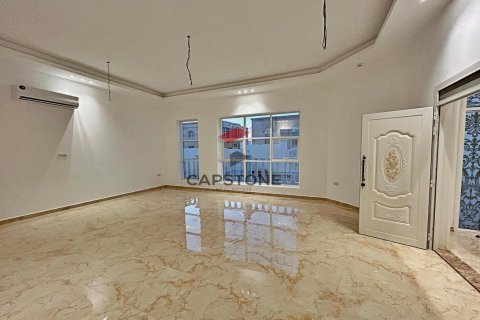 4 غرف نوم فيلا في Zakher, الإمارات العربية المتحدة رقم 86348 3