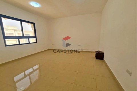 6 bedrooms Villa in Al Ain, UAE No. 86347 6