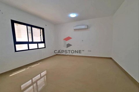 6 bedrooms Villa in Al Ain, UAE No. 86347 5