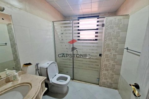 6 bedrooms Villa in Al Ain, UAE No. 86347 12