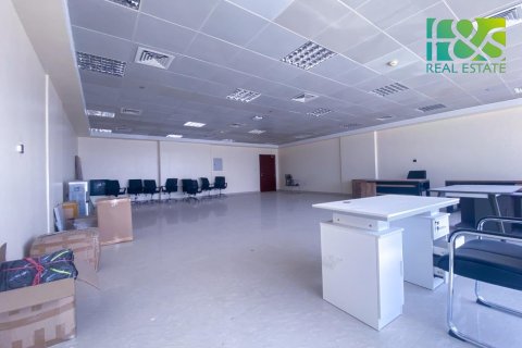 Office de 115.9m² à Al Jazirah Al Hamra, UAE No. 29128 3