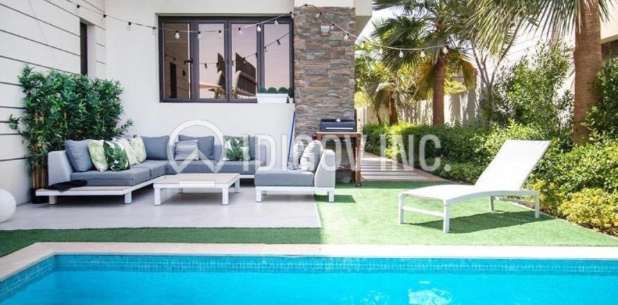 4 bedrooms Villa No. 106212
