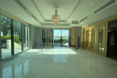 Villa de 5 dormitorios en Abu Dhabi, UAE No. 86960 3