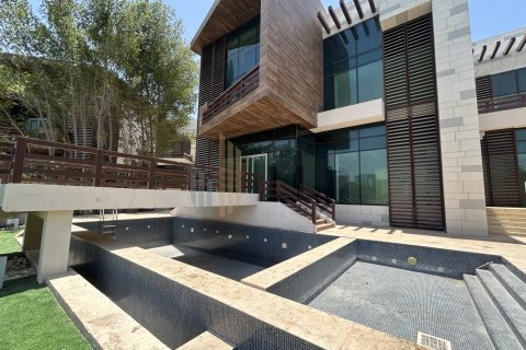 Villa de 5 dormitorios en Abu Dhabi, UAE No. 86960 16