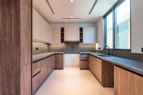5 bedrooms Villa in Harmony, UAE No. 88421 12