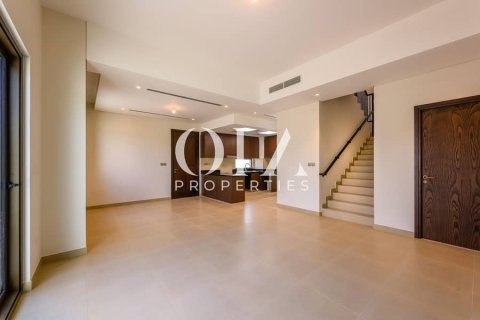 3 bedrooms Townhouse in Abu Dhabi, UAE No. 14844 3