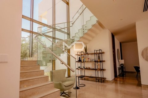 Villa de 5 dormitorios en Abu Dhabi, UAE No. 43893 48