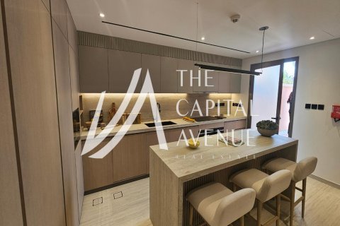 5 غرفة نوم  فيلا في Abu Dhabi Gate City, الإمارات العربية المتحدة رقم 32875 14