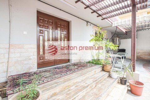 Land de 1222.6m² en Jumeirah, UAE No. 105100 8