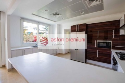 4 bedrooms Villa in The Sustainable City, UAE No. 105099 9