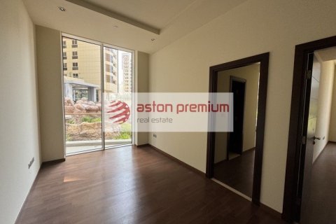 Apartment de 3 dormitorios en Palm Jumeirah, UAE No. 105098 11