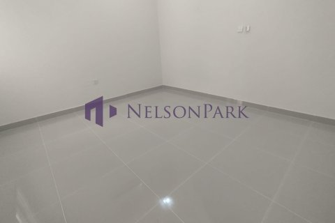 5 bedrooms Villa in Doha, Qatar No. 57422 5