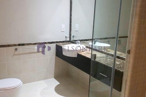 3 bedrooms Apartment in Doha, Qatar No. 57421 20