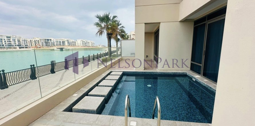 5 bedrooms Villa in Doha, Qatar No. 57315