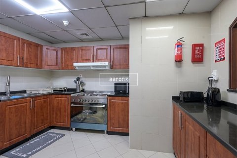Apartment de 2 dormitorios en Jumeirah Lake Towers, UAE No. 102299 11