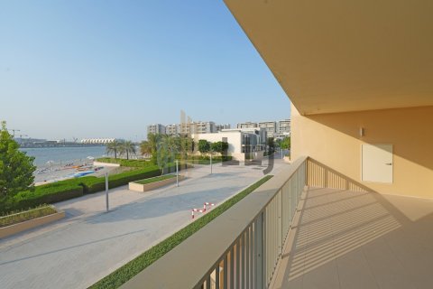5 غرفة نوم  فيلا في Al Raha Beach, الإمارات العربية المتحدة رقم 39229 8