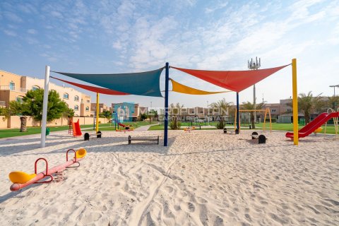 Commercial property de 5 dormitorios en Al Reef, UAE No. 79134 23