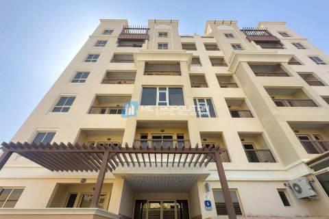 Apartment de 2 dormitorios en Baniyas, UAE No. 79126 5