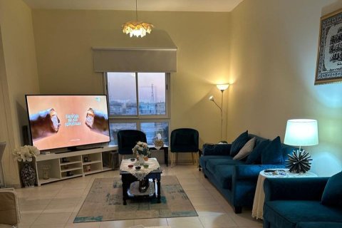 Apartment de 2 dormitorios en Baniyas, UAE No. 79126 3