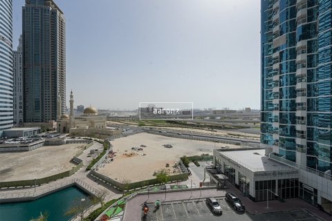 Hôtels-appartement de 33.7m² à Jumeirah Lake Towers, UAE No. 102382 6