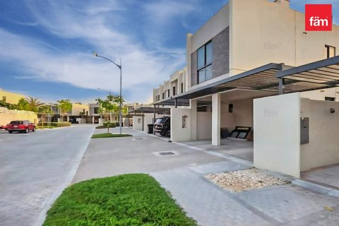 Townhouse de 3 chambres à Dubai, UAE No. 104670 9