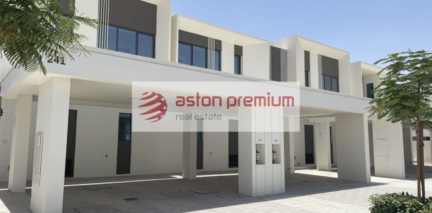 3 bedrooms Villa in The Valley, UAE No. 102807