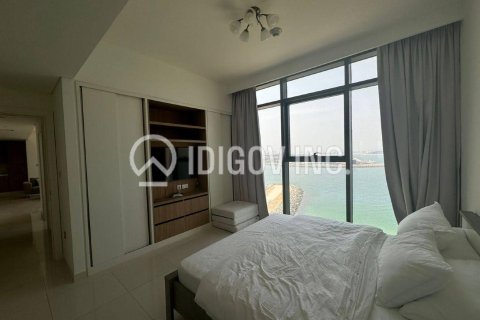 2 غرف نوم شقة في EMAAR Beachfront, الإمارات العربية المتحدة رقم 102777 7