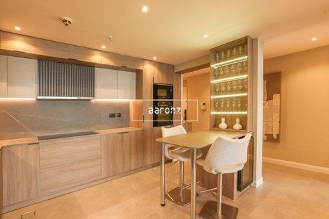 3 bedrooms Apartment  No. 106755 30