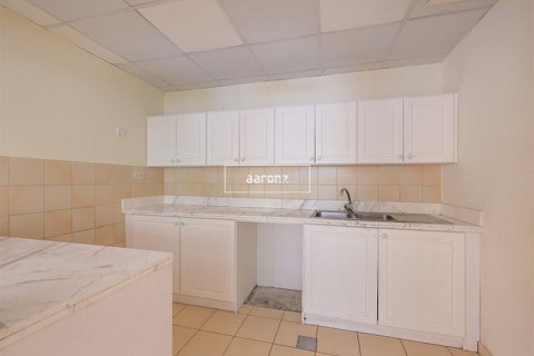 3 bedrooms Apartment  No. 106757 8