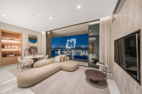 Квартира с 2 спальнями в Пальма Джумейра, ОАЭ №7999 3