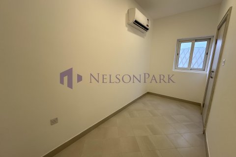 3 bedrooms Villa in Doha, Qatar No. 57861 11
