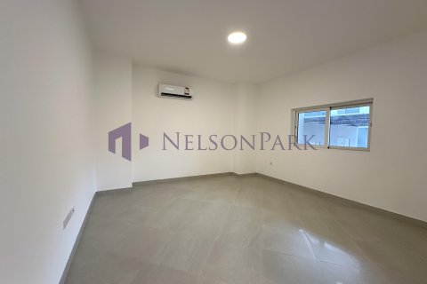 3 bedrooms Villa in Doha, Qatar No. 57861 8