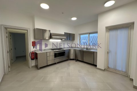 3 bedrooms Villa in Doha, Qatar No. 57861 7