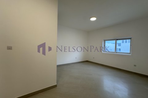 3 bedrooms Villa in Doha, Qatar No. 57861 12